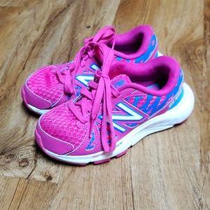 Girls New balance size 10.5